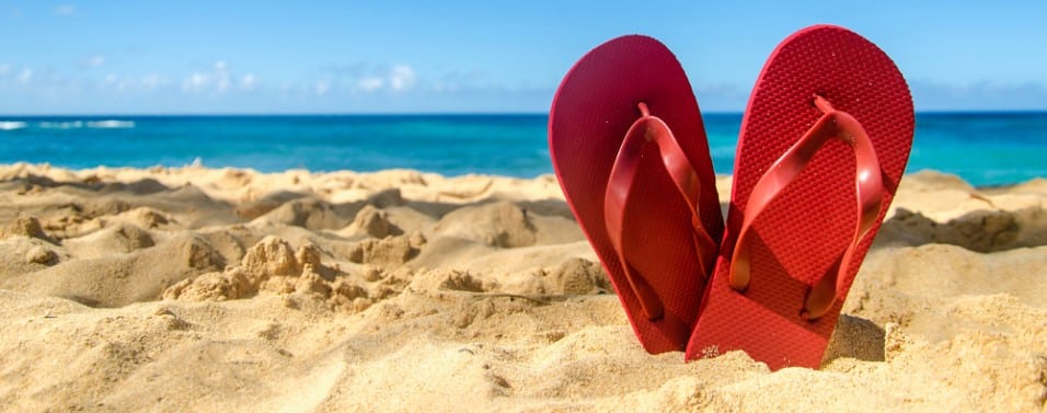 Are Your Summer Sandals Causing Foot and Heel Pain?